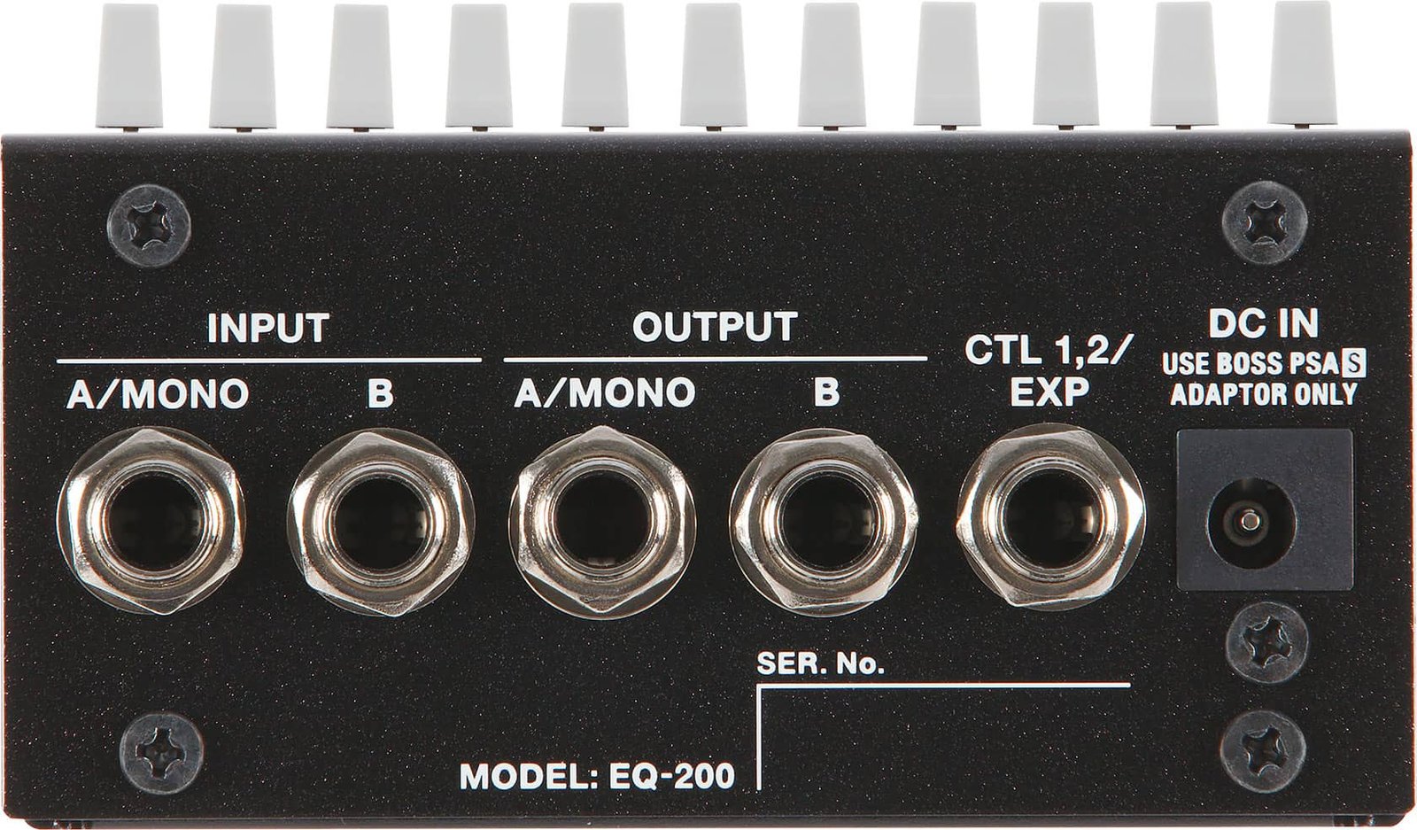 Boss EQ 200 Graphic Equalizer Pedal inputs_1