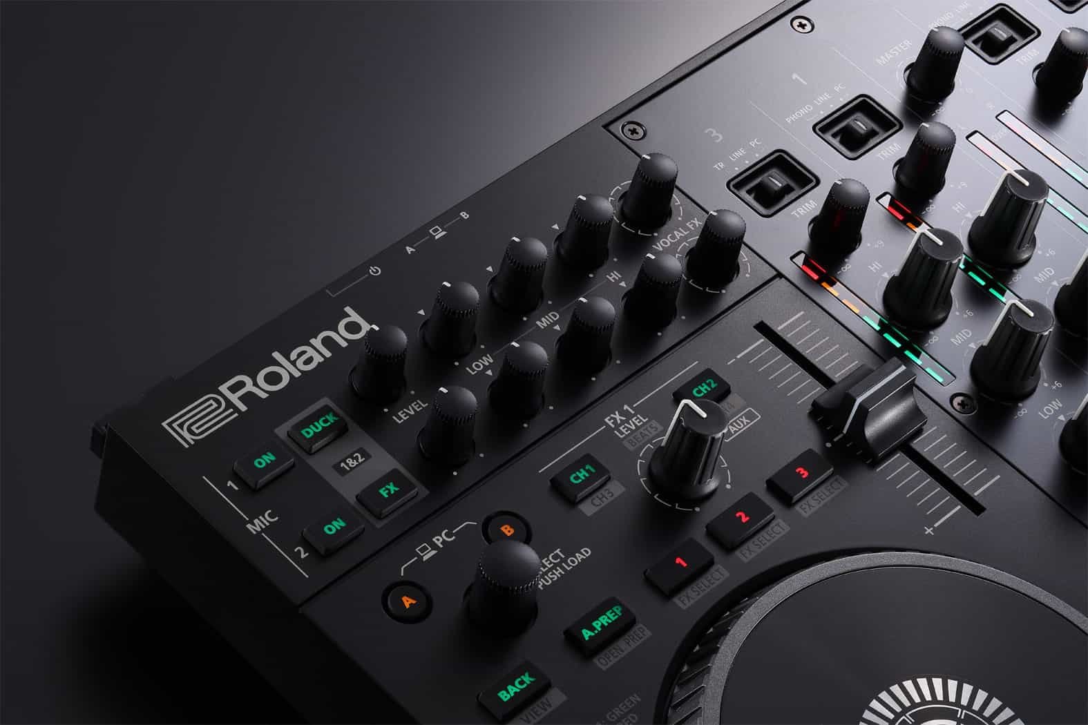 Roland DJ 707M DJ Controller 4