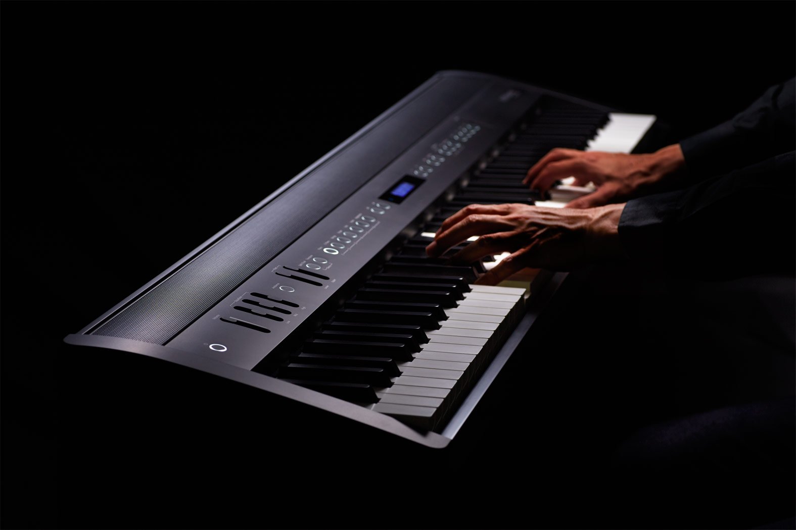 Roland FP 60 Digital Piano 10