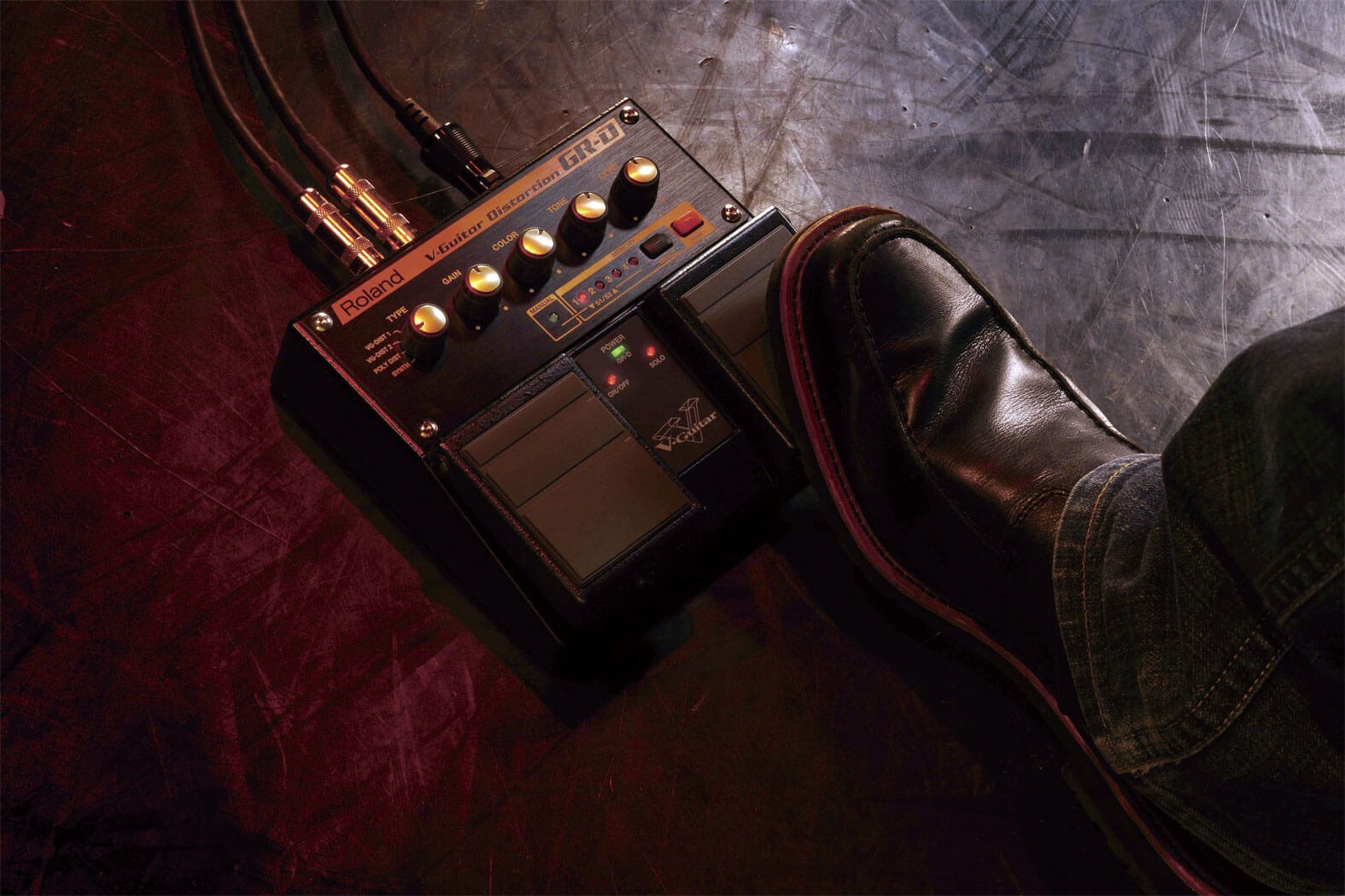Roland GR D V Guitar Distortion Pedal leg